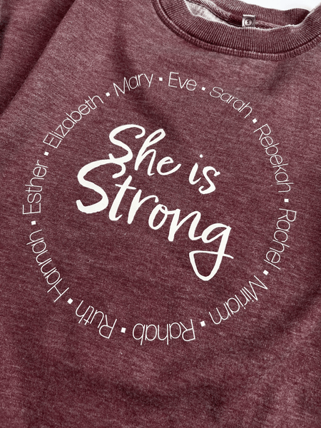 She is Strong Pullover